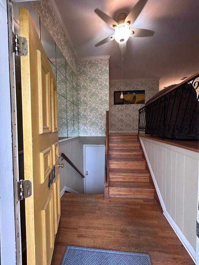 Foto del edificio - 412 Woods Ave