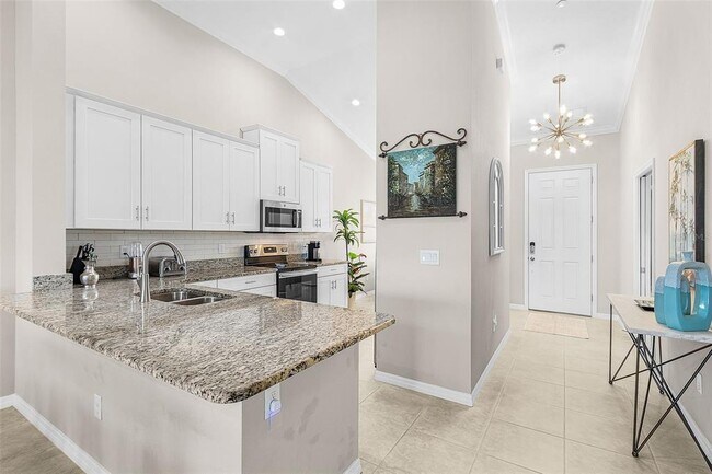 Building Photo - 13725 Messina Loop