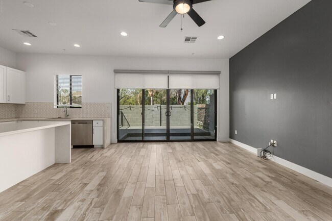 Foto del edificio - 4222 N 21st St