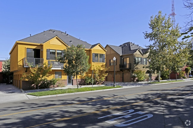 Whiskey Hill Lofts Apartments Sacramento, CA