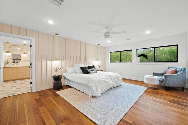 Foto del edificio - 7518 Stonecliff Dr