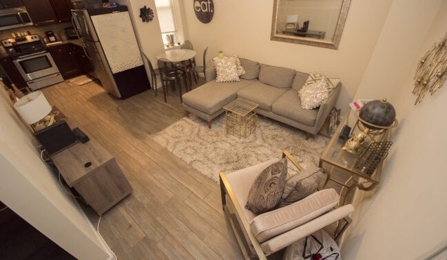 Foto del interior - 1822-1824 N Willington St
