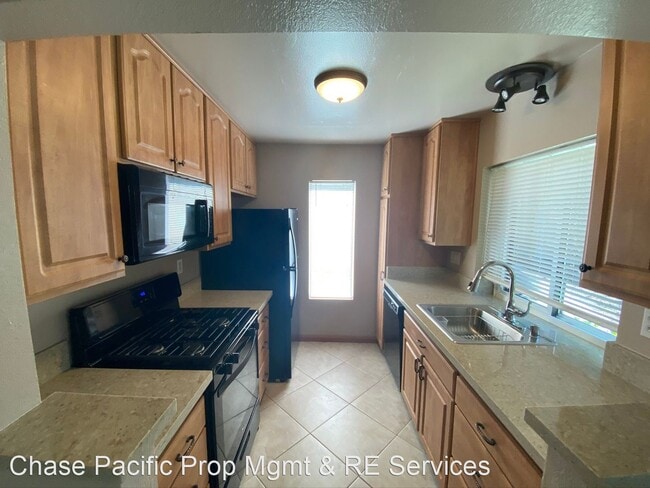 Building Photo - 2 br, 2 bath House - 8472 New Salem St. #43