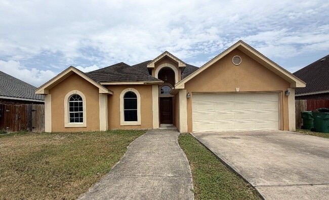 Building Photo - 1808 N Yellow Brick Rd