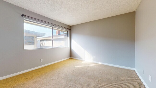 Foto del edificio - 1306 Amethyst St