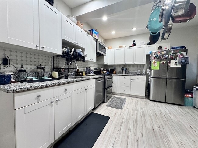 Photo - 1584 Beacon St Apartment