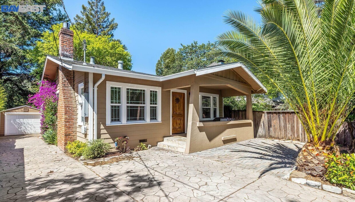 1109 Sir Francis Drake Blvd, Kentfield, CA 94904 House Rental in