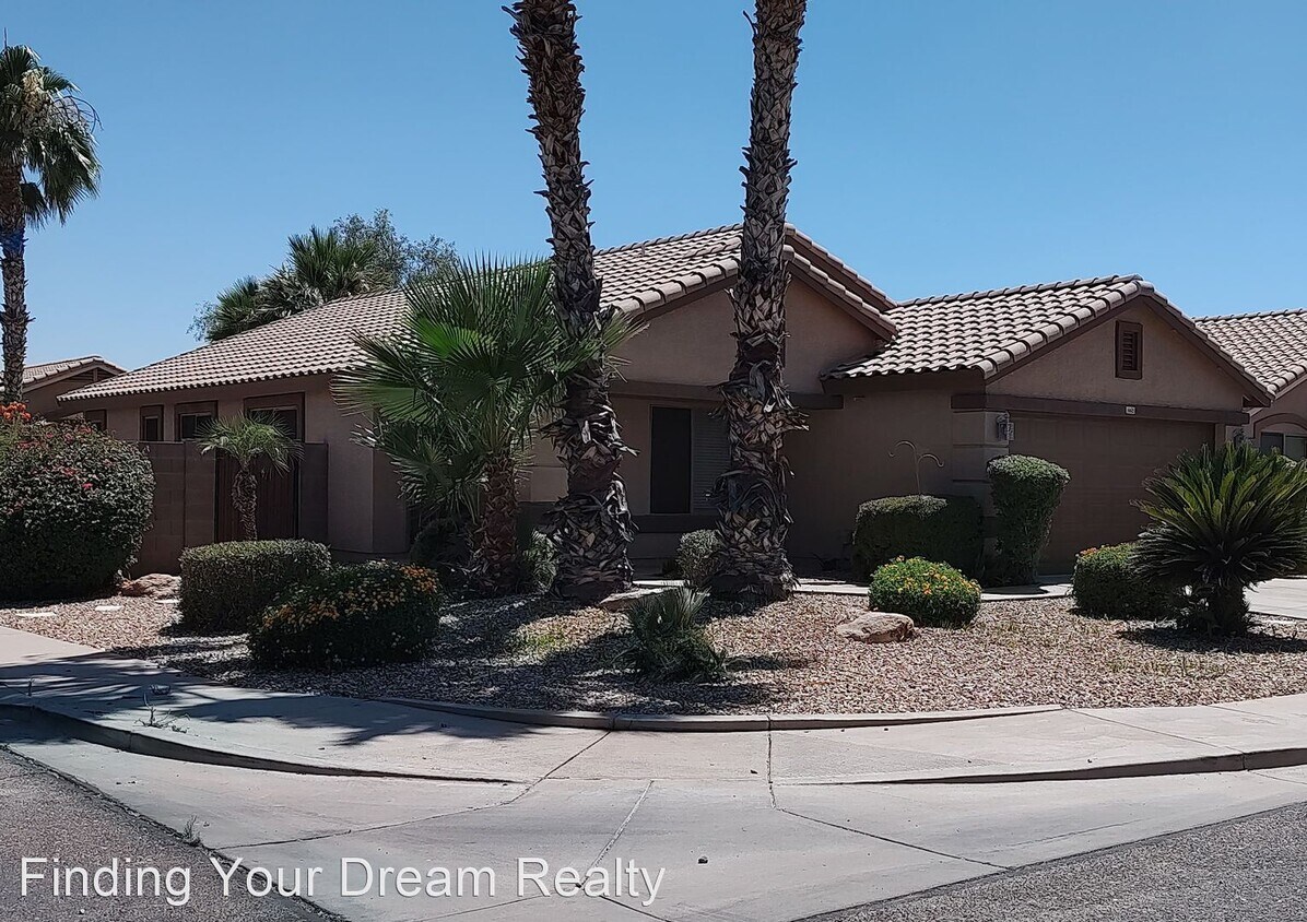 Foto principal - 3 br, 2 bath House - 16605 W Post