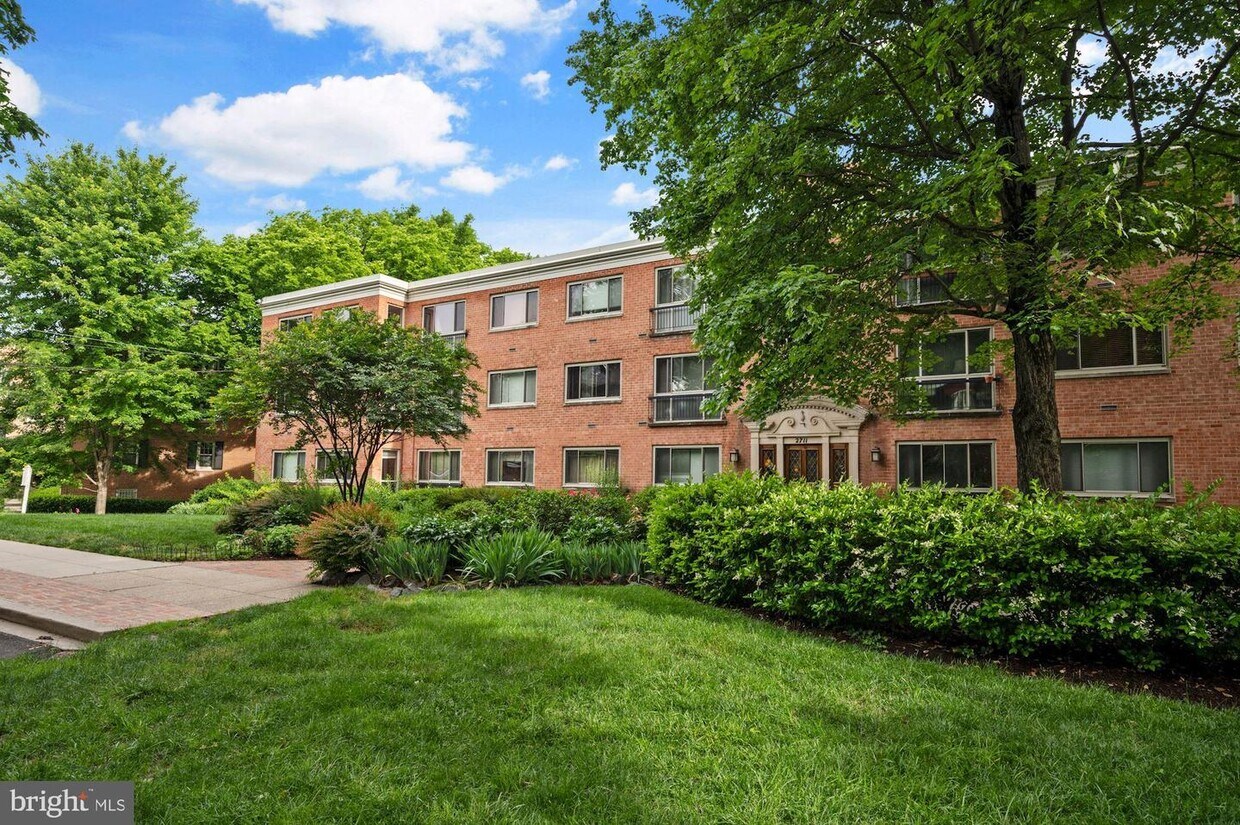 2711 Ordway St NW Unit 311, Washington, DC 20008 Apartment for Rent