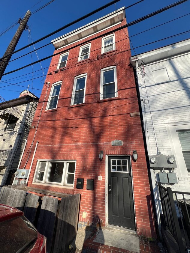 Photo - 141 s. 12th Street