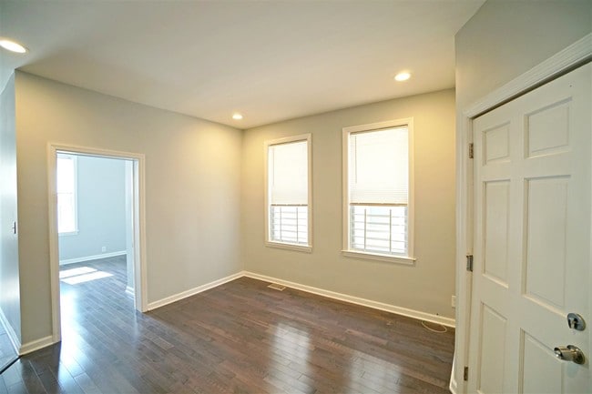 Building Photo - 478 Avenue A