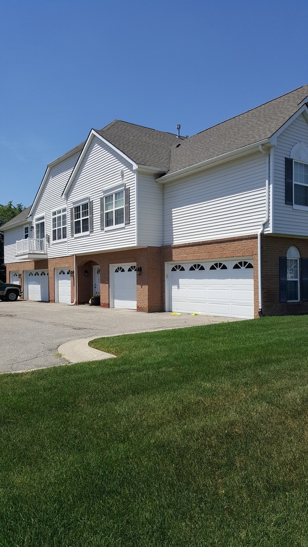 Photo - BEAUTIFUL 2 BEDROOM 2 BATH CONDO!