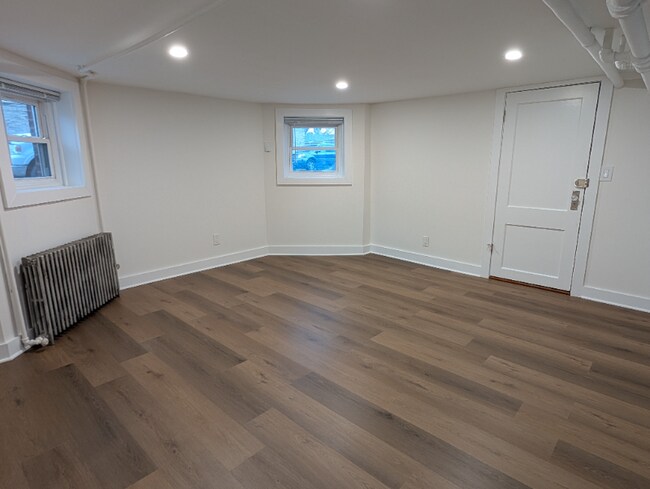 Foto del edificio - 4159 N Ridgeway Ave