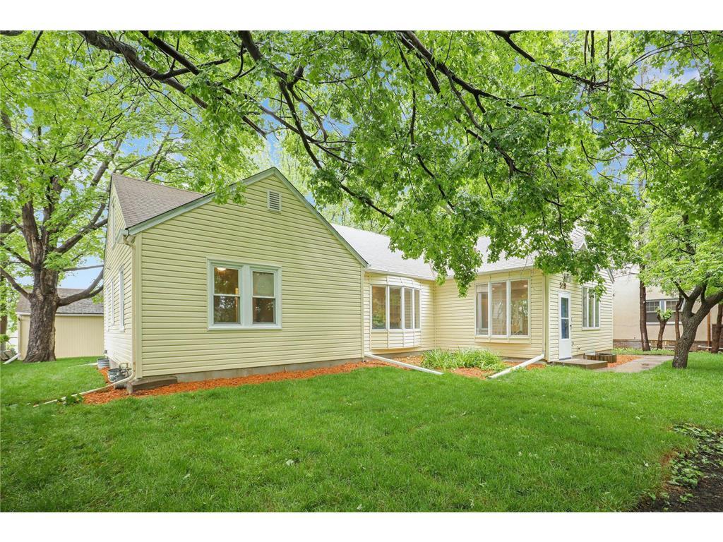Foto principal - 5183 Independence St