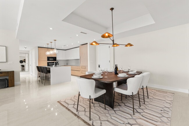 Foto del edificio - 3100 N Ocean Dr