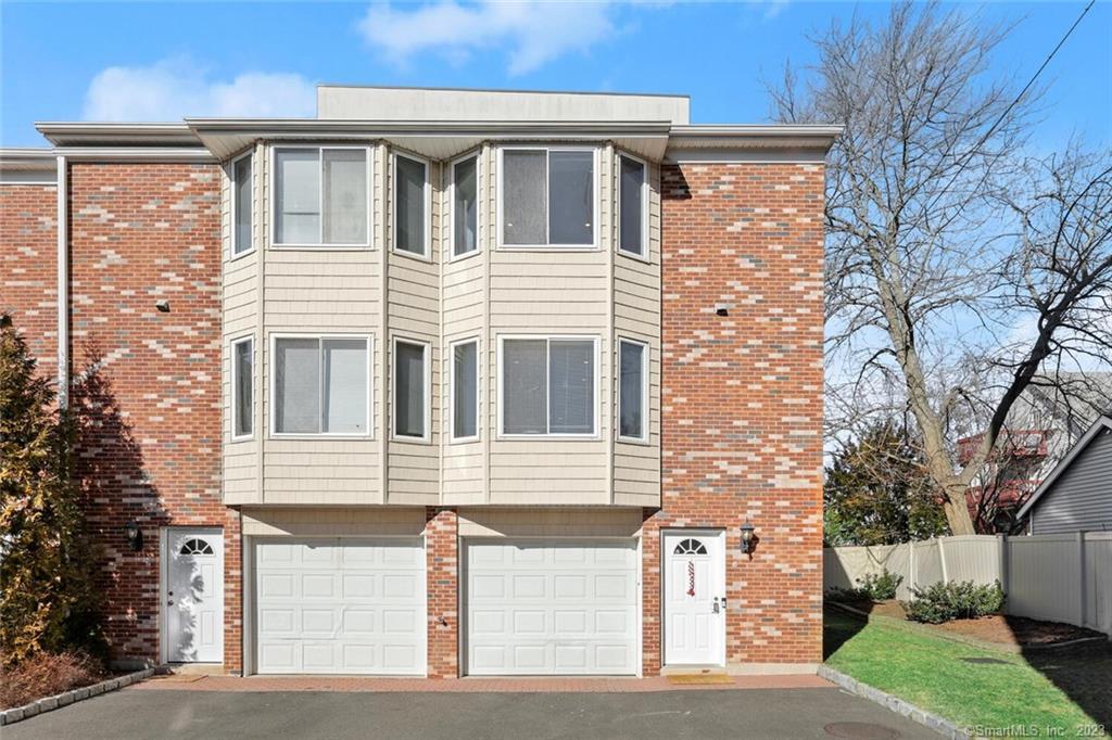 Foto principal - 1611 Washington Blvd