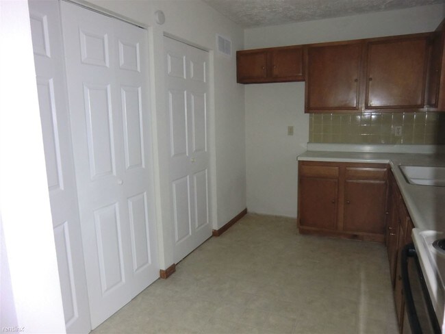 Foto del edificio - 2127 N Center St