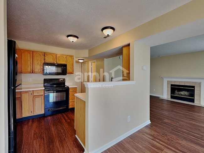 Building Photo - 10619 Northern Dancer Dr