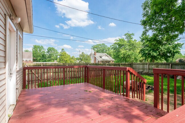 Foto del edificio - 3524 Pleasant St
