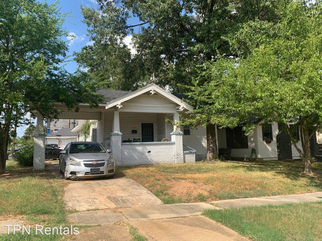 Primary Photo - 2 br, 2 bath House - 160 1/2 Robinson Pl
