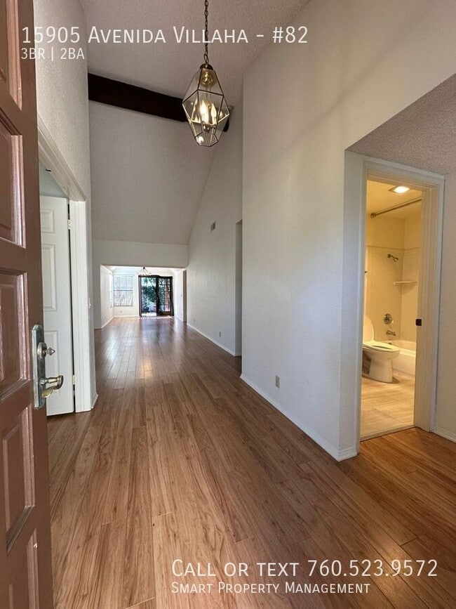 Building Photo - 15905 Avenida Villaha