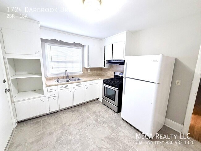 Foto del edificio - 1724 Darbrook Dr