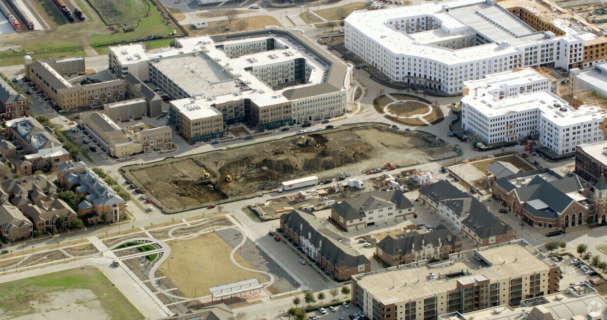 Remy 5775 Blairview Frisco, TX Apartments for Rent in Frisco