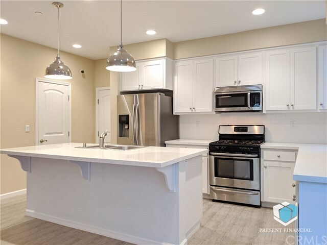 Building Photo - 344 Apricot Cir