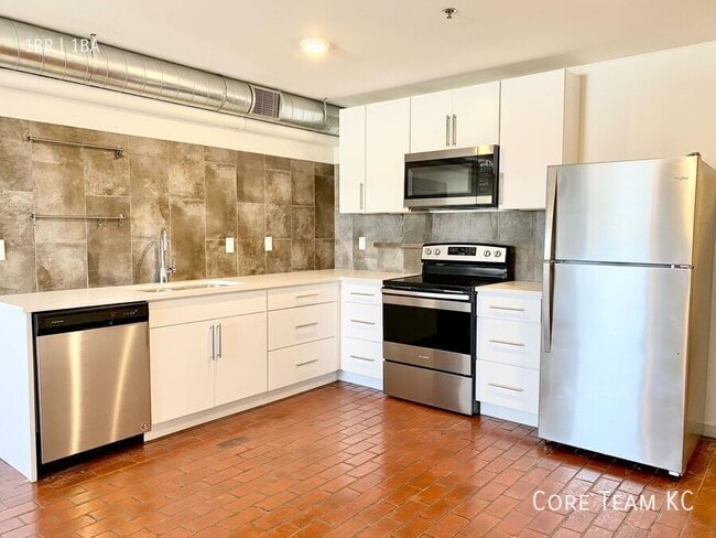 Foto del edificio - 1180 E 30th St