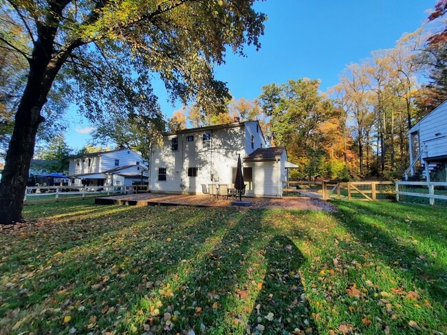 Building Photo - Rare Find! Private 4BR / 2.5BA Home on Nea...