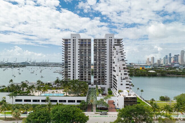 Foto del edificio - 1000 Venetian