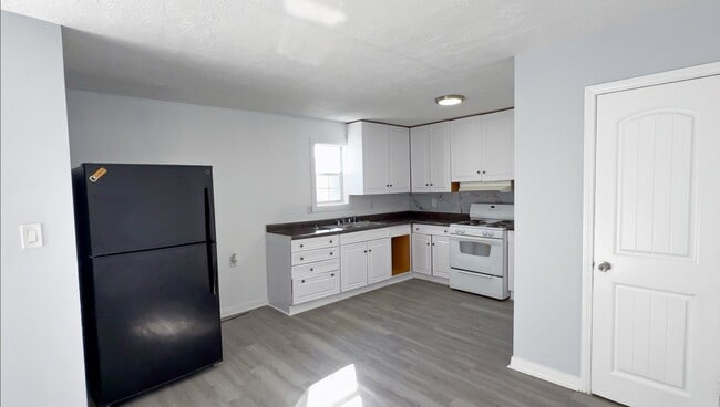 Foto del edificio - 3115 Havner Ln