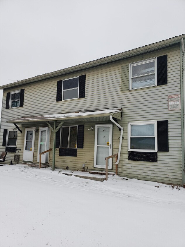 Primary Photo - 3575 Stickney Ave