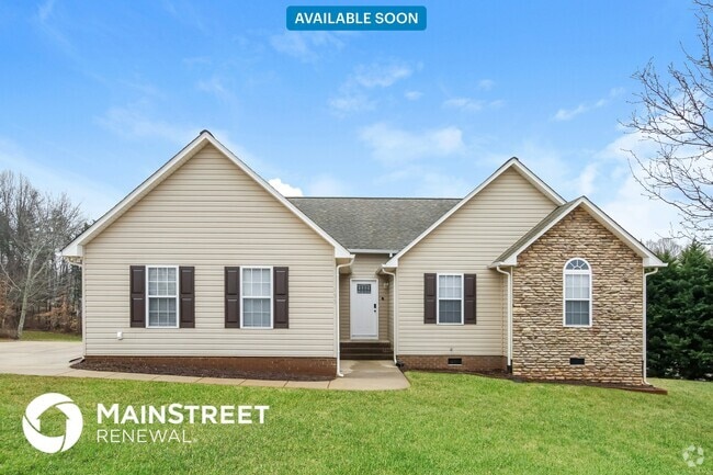 Building Photo - 155 Deer Haven Dr