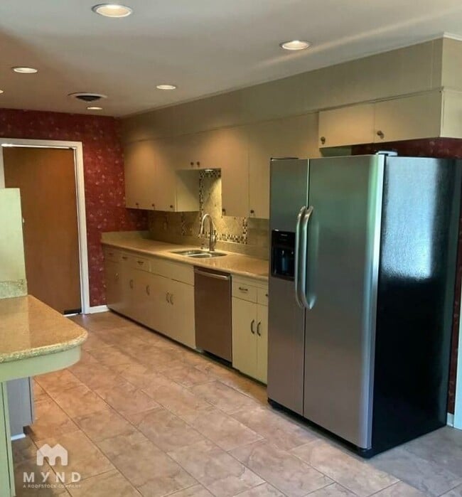 Foto del edificio - 7527 Quail Run Dr