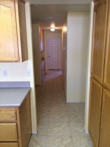 Foto del edificio - 4 BEDROOM HOME WITH VIEWS, NEAR WAALEW IN SYCAMORE ROCKS AREA OF APPLE VALLEY.