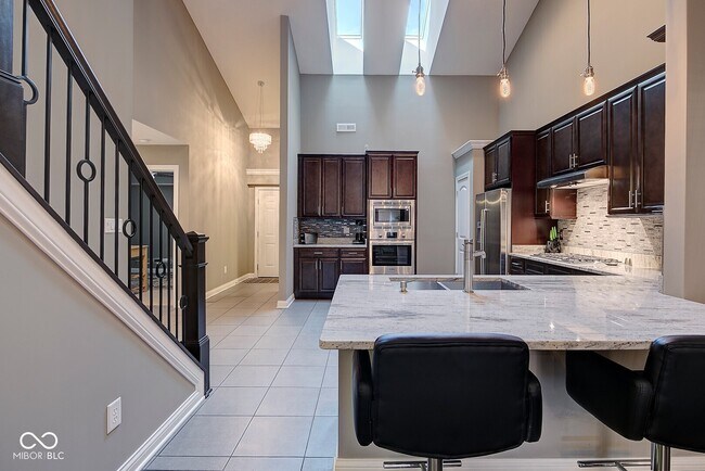 Foto del edificio - 9732 Highpoint Ridge Dr