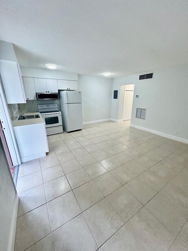 Foto del edificio - 2545 Taft St