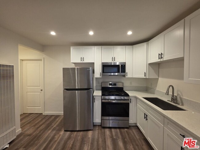 Foto del edificio - 2012 S Holt Ave