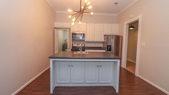 Foto del edificio - 32 N Lafayette Ave