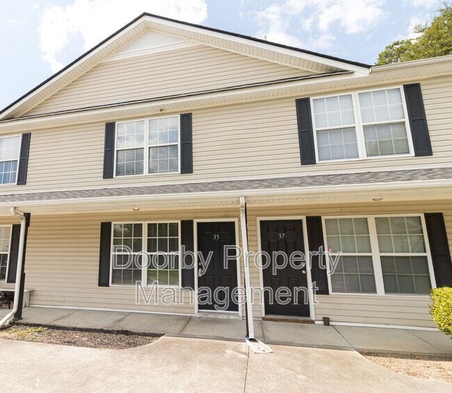 Building Photo - 11 Alice Ln