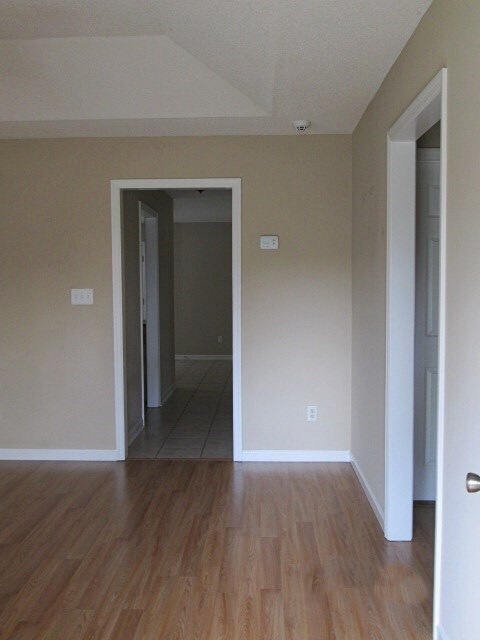Building Photo - 105 Unicoi Ct