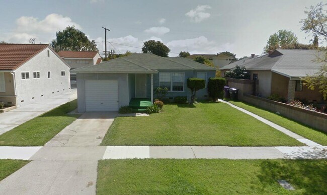 Foto del edificio - NEW PRICE REDUCTION: House 2bd 1ba- yard, ...