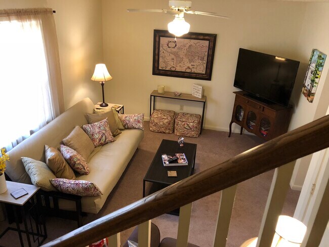 Den with coat closet and cable ready - 109 Michael Dr