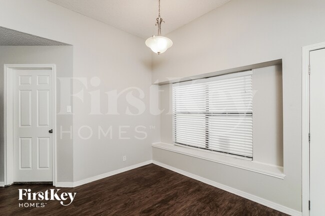 Foto del edificio - 5934 Burning Sunrise Dr