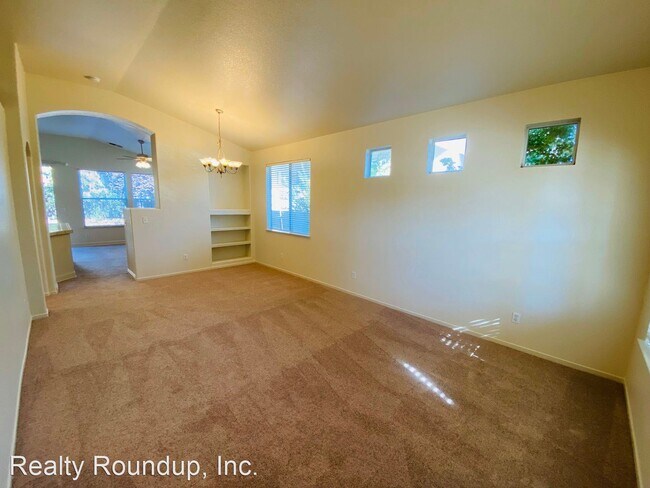 Building Photo - 3 br, 2 bath House - 8275 Glencannon Way