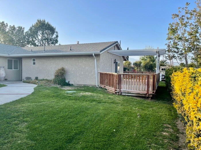 5861 1/2 Dodd St. Studio House for Rent in Jurupa Valley, CA