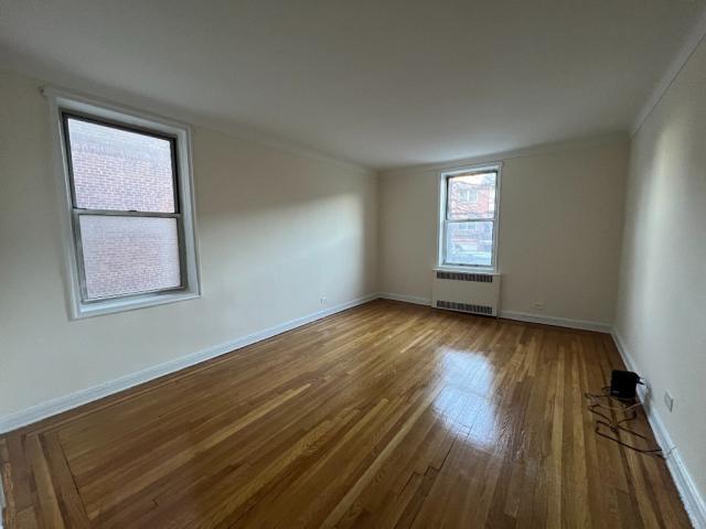 Foto del edificio - 0 bedroom in SUNNYSIDE NY 11104