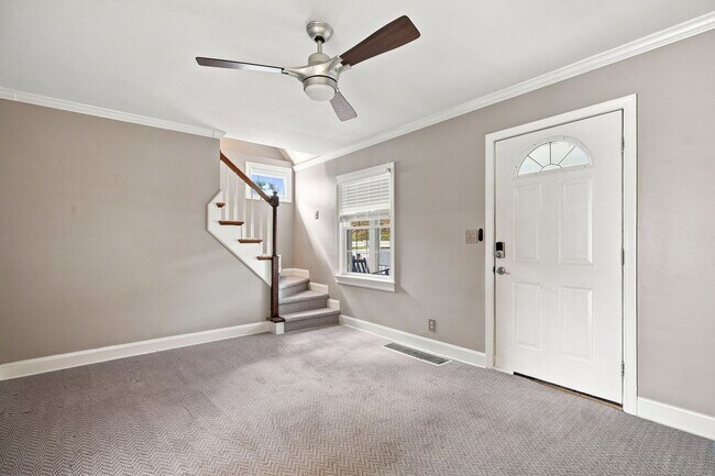 Foto del edificio - 3518 Hycliffe Ave