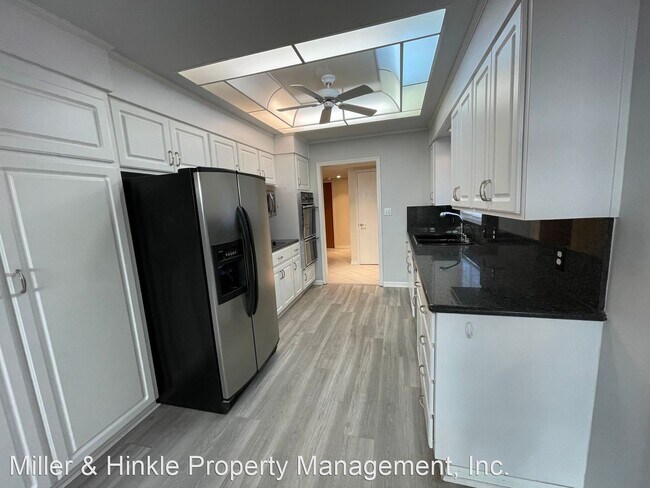 Building Photo - 3 br, 2 bath House - 4485 Venice Way